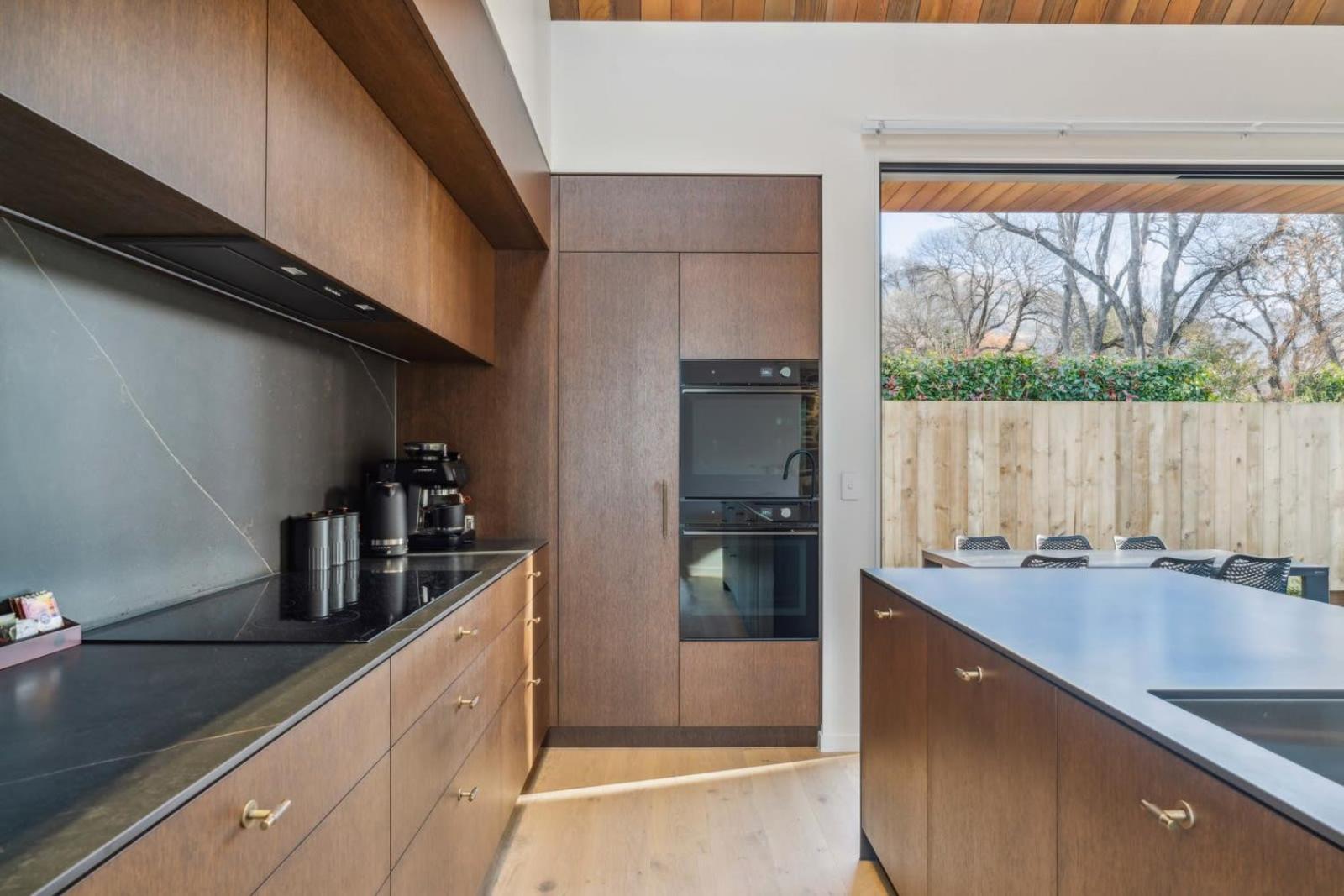 Macandrew Luxury